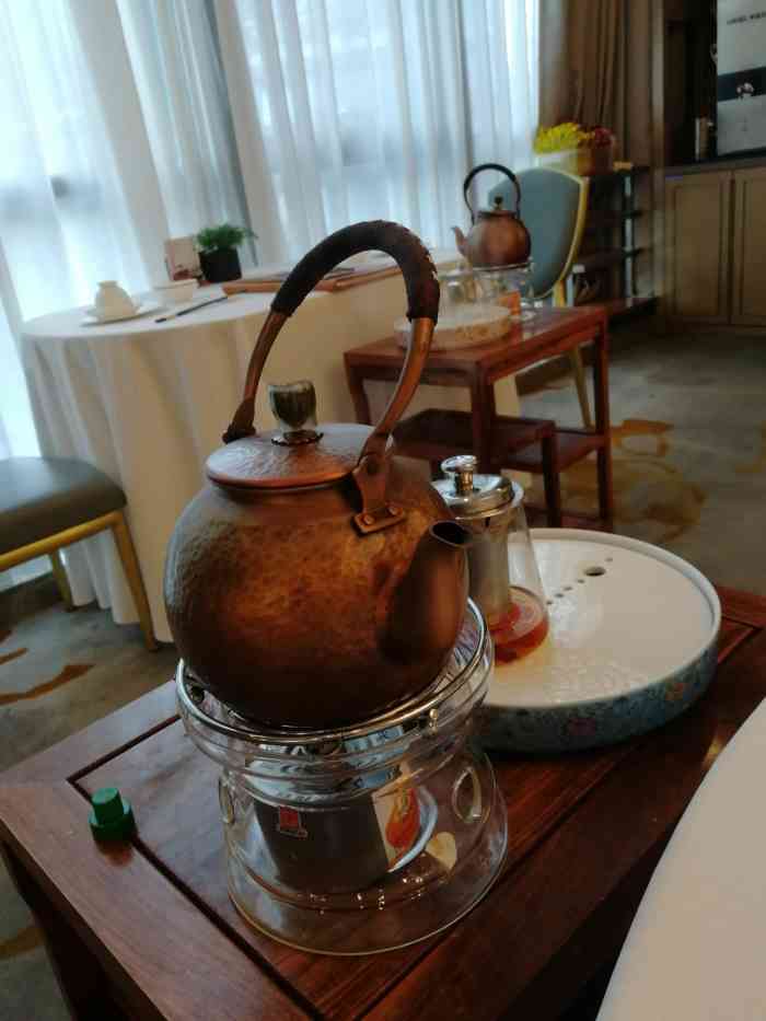 明公馆大酒楼(勤诚达)-"[薄荷]环境:勤诚达三楼,去的时候刚好.