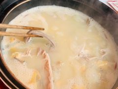 -捞神煲汤火锅(湖滨商业街店)