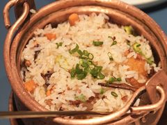 -一坐一忘云南菜(嘉里中心店)