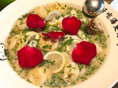 -江渔儿酸菜鱼(万科东荟城店)