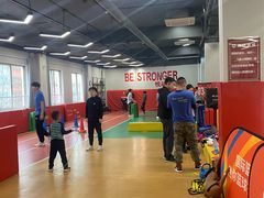 -悦动体能篮球羽毛球网球(三里河店)