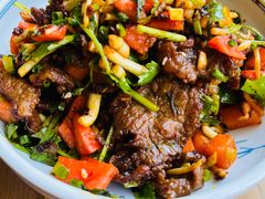 -包整·丝娃娃(一览甲秀楼风景店)