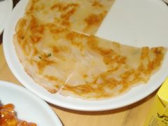特色葱油饼-吕氏疙瘩汤·海鲜新鲁菜(凯德mall新都心店)