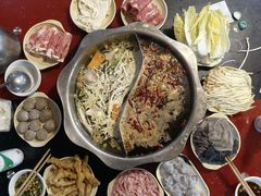 -储奇门鳝鱼火锅(总店)