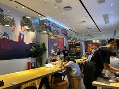 -俏凤凰(美林M·LIVE天地东座店)