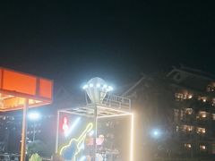 -亚龙湾希尔顿自助餐厅·海鲜·烧烤·沙滩BBQ·现场乐队
