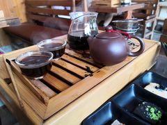 普洱茶-丽江庭院之爱在路上(西单店)