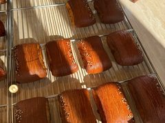 -VERIE BAKEHOUSE