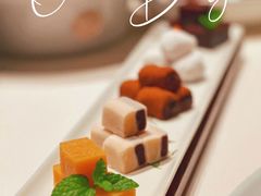 点心拼盘-四季民福烤鸭店(外滩外白渡桥店)