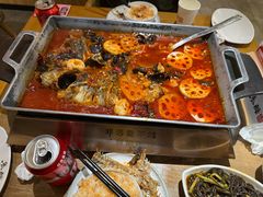 -鱼酷活鱼烤鱼(静安大融城店)
