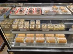 核桃白脱蛋糕-红宝石·鲜奶小方·海派西点房(南丹店)