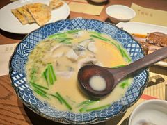 -荣家黄鱼面(前滩太古里店)
