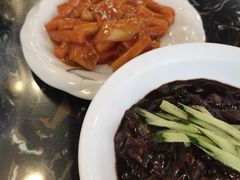 炸酱面-桃园中华料理炸酱面(燕儿岛路店)