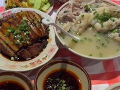 -老方桌烂蹄花川菜馆(九龙坡店)