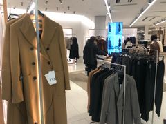 -ZARA(大上海时代广场店)