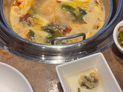 -七欣天香辣蟹火锅(上海银亿滨江店)