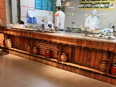 -宝燕海货工场(长江国际店)
