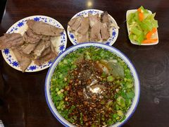 -吾穆勒蓬灰牛肉面·清真(北滨河中路店)
