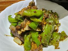 擂辣椒烧排骨-胡师傅三下锅(汽车站店)