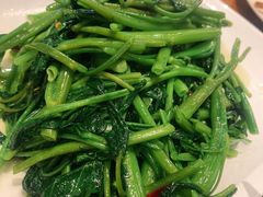 -吉香碳烤生蚝(仙霞路店)