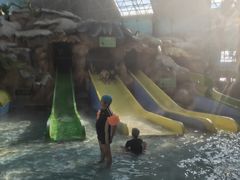 -望儿山温泉水乐园