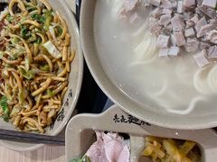 -亮亮拉面(师范路店)