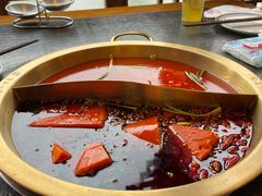 -小天鹅火锅·一线江景洪鼎旗舰店(洪崖洞店)