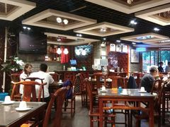大堂-老兰家传统烧烤炒菜泡馍(小南门店)