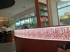 -诚铭记·虾仁汤包·成都小吃(融创店)