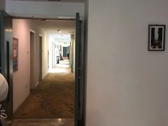 -泸州泸舍酒店(江阳区水井沟步行街店)