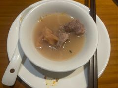 -莲餐厅·湖北菜·潜江小龙虾店(愚园路店)