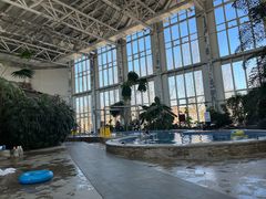 -中家鑫园温泉酒店鑫悦汤泉