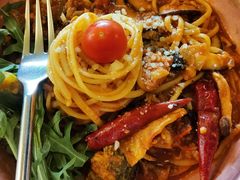 牛肉辣油意面-I HOLIC艾豪丽披萨(KKone店)