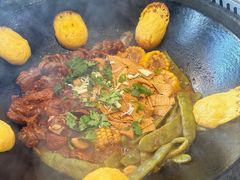 -万里闯关东铁锅炖菜馆(吉林大路店)