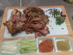 德国咸猪手-邑金陵北京烤鸭店·现炒家常菜(ITC MALL店)