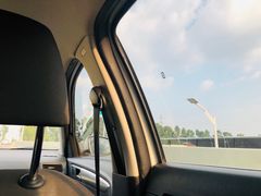-神州租车(白云机场T1服务点)