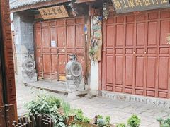 -勺子米线·云南传统小吃市集(四方街店)