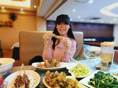 -覃记海鲜美食餐厅