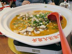 -川流不息·地道川菜·小龙虾(松东路店)