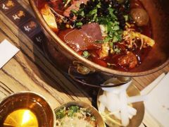 -成都你六姐·牛肉冒菜(上海环宇荟店)