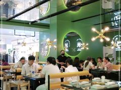 大堂-一席地·本地鸡窝·杭帮鸡火锅(萧山银隆百货店)