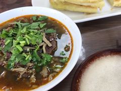 -白老大羊杂碎稍麦