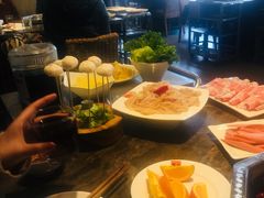 -佬土鹅肠火锅(解放路店)