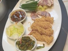 -梅利汴京烤鸭•开封豫菜地标店(东大街店)