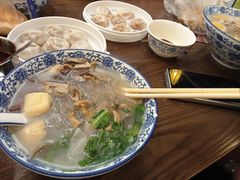 -叶新小吃店(来凤小区总店)