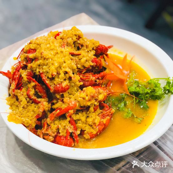 李氏光辉烧烤龙虾火锅家常菜(钟慧路总店)