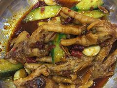 -江城燕子大排档(江汉路步行街店)