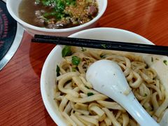 -阿波潮汕牛肉火锅·汤粉面(拱北店)