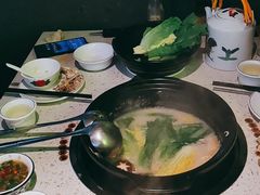 竹笙王猪肚鸡-顺德公广东猪肚鸡·煲仔饭(白石洲店)
