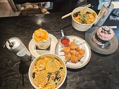-W COLLECTIVE  DESSERT SHOP
